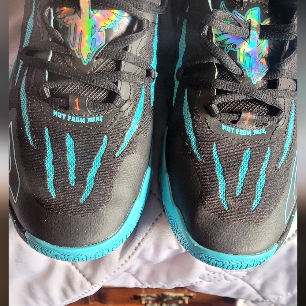 Puma MB.03 "Blue Hive", part of LaMelo Ball's signature basketball shoe line. - Picture 2 of 7
